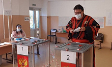 В Бурятии проголосовал бурятский сумоист Анатолий Михаханов