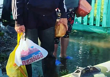 В Бурятии собирают помощь пострадавшим от наводнения в Кяхтинском районе